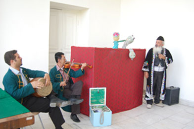 نمایش جی جی بی جی در گذر زمان